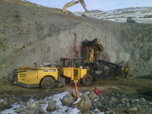 Veris Gold_Jerritt Canyon_Starvation Canyon bolting portal_2012