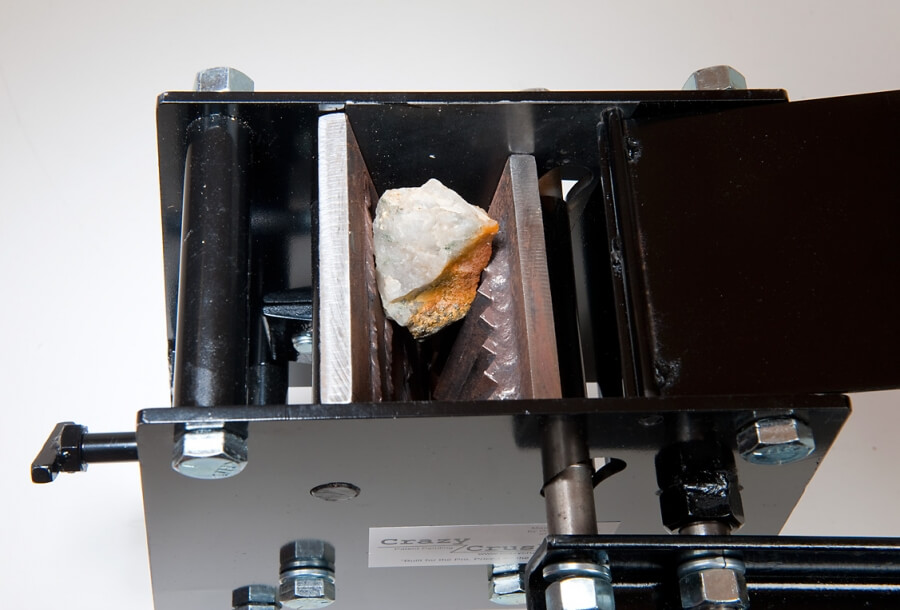 gyratory crusher vs jaw crusher gyratory crusher vs jaw crusher