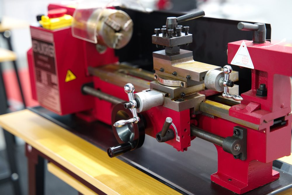 Bangkok,thailand ,December,1,2019:,Old,Caliper,Lathe.,Mini,Machine,On,Wooden