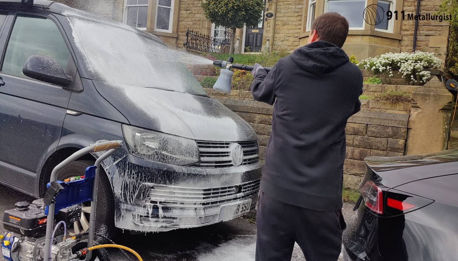 The best foam cannons to help keep your EV clean - EV Pulse