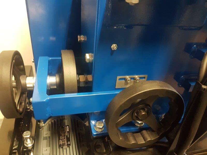 laboratory jaw crusher (5) laboratory jaw crusher (5)