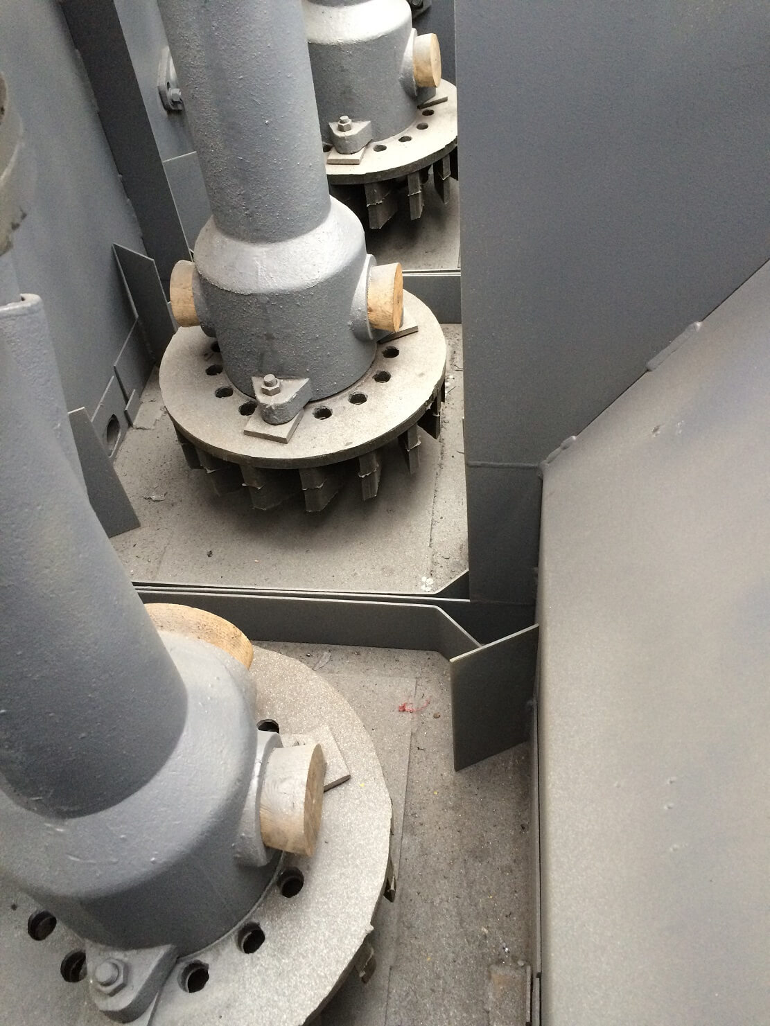 agitator inside flotation machine (2) agitator inside flotation machine (2)