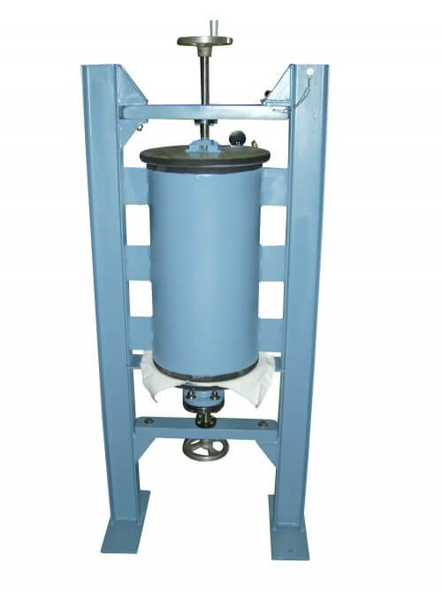 laboratory sample pressure filter (10)