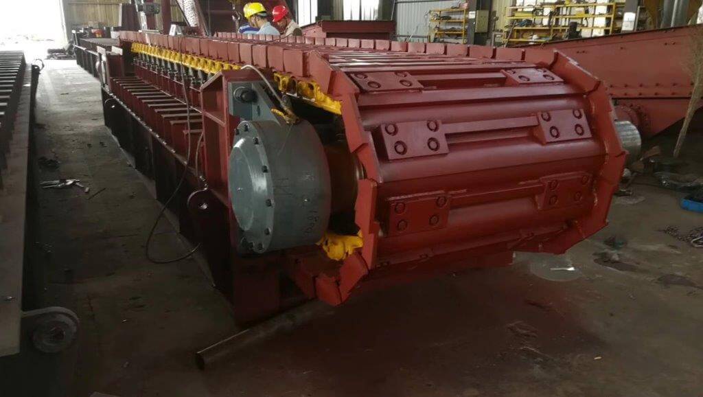 plate feeders (13) plate feeders (13)