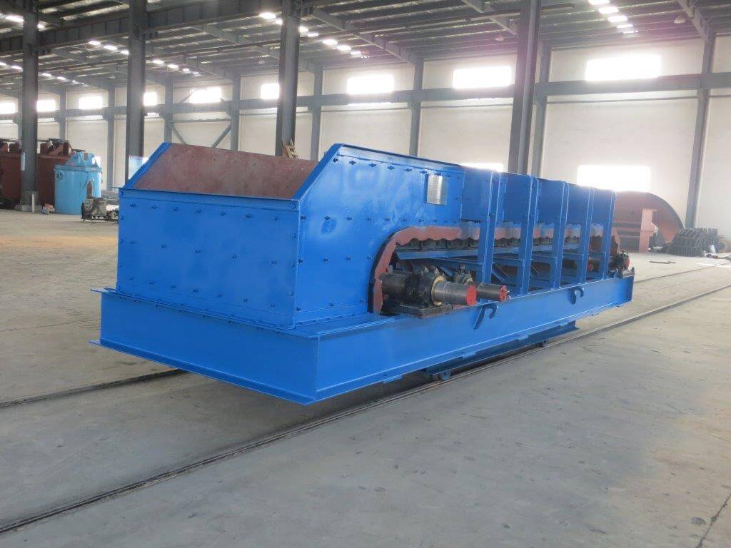 plate feeders (2) plate feeders (2)
