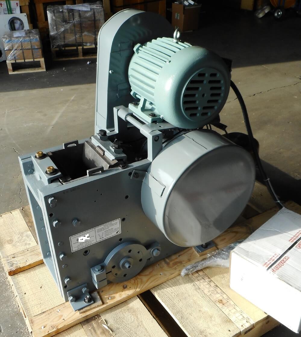 portable rock crusher (1) portable rock crusher (1)