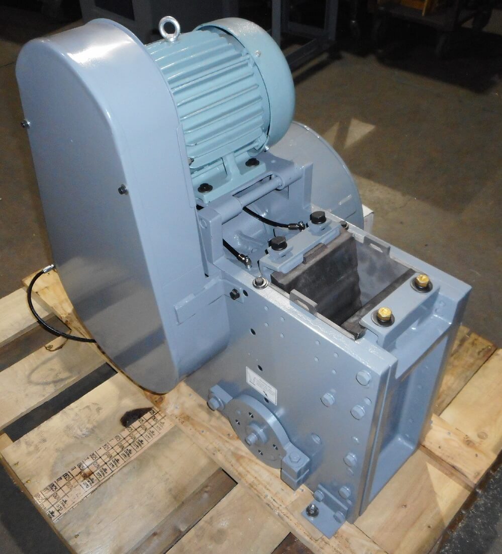 portable rock crusher (7) portable rock crusher (7)